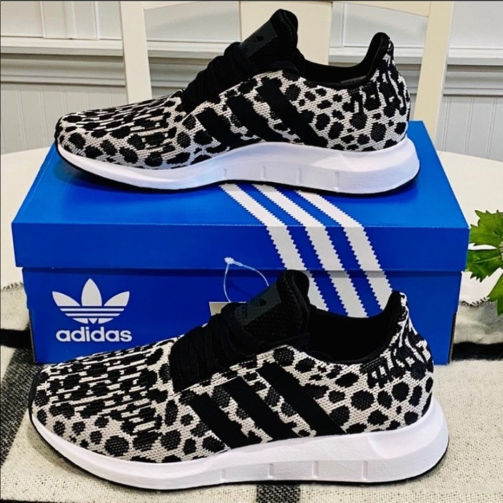 Adidas Women's Swift Run Black & White Leopard 10